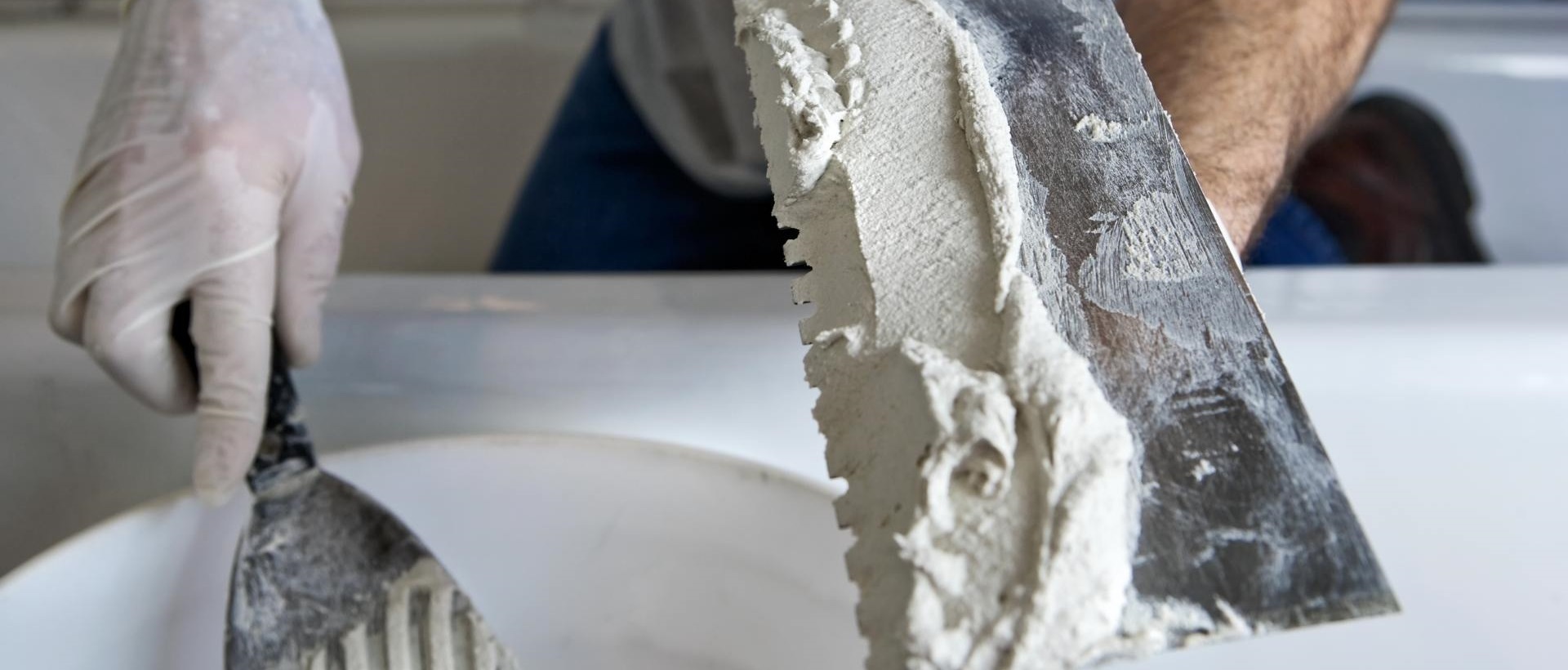 Plasterer UB7